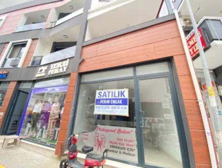 75 Mertre Shop Zum Verkauf In Der Mitte Des Basars In Seferihisar Ürkmez