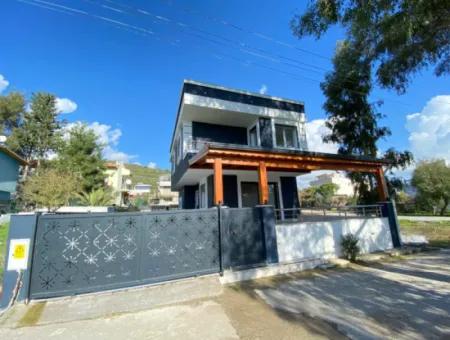 Einfamilienstehende Luxusvilla Mit Großem Garten Zum Verkauf In Doganbey 3 1