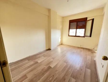 2 1 Wohnung Zum Verkauf In Gümüldür Çarşı Merkez Von Verim Real Estate