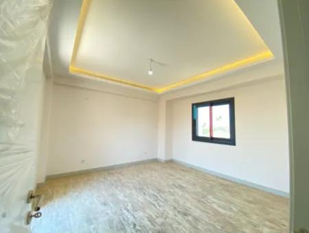 4 1 Villa Zum Verkauf In Akarcada Mit Freistehendem Pool Und Luxuriösem Kamin