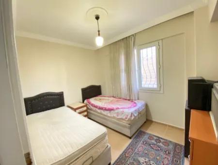 2 1 Wohnung Zum Verkauf Im Zentrum Des Basars Von Ürkmez In Der Nähe Des Meeres