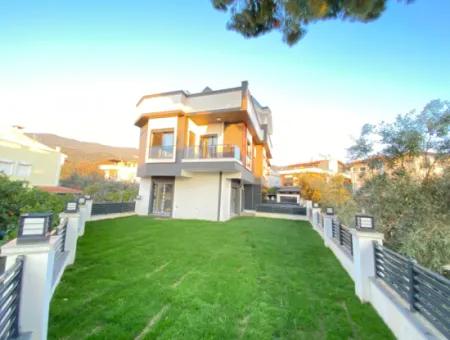 Luxusvilla Zum Verkauf In Özdere, Nur Wenige Gehminuten Vom Meer Entfernt