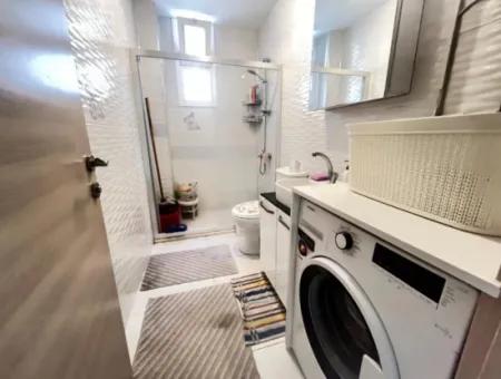 1 1 Wohnung Zum Verkauf 70M2 Mit Hohem Eingang Und Freistehendem Eingang Im Zentrum Von Seferihisar Ürkmez