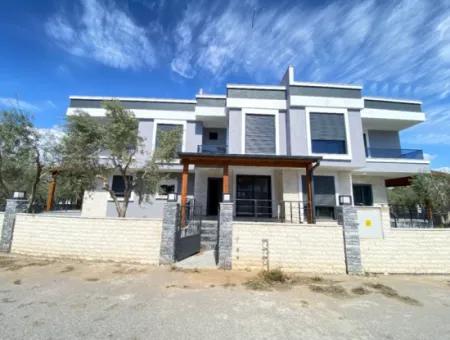 2 1 Villa Zum Verkauf Mit 500M2 Garten Zum Meer In Doğanbey