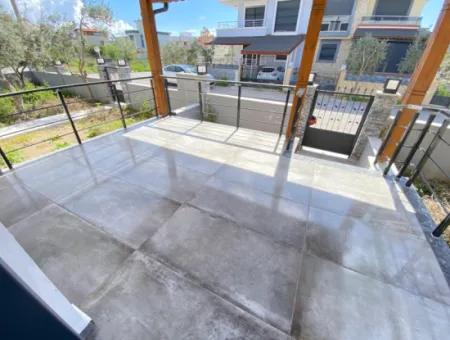 2 1 Villa Zum Verkauf Mit 500M2 Garten Zum Meer In Doğanbey
