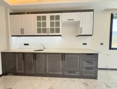 2 1 Villa Zum Verkauf In Doganbey Mit Sehr Großem Garten Ganz In Der Nähe Des Meeres