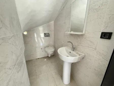 2 1 Villa Zum Verkauf In Doganbey Mit Sehr Großem Garten Ganz In Der Nähe Des Meeres