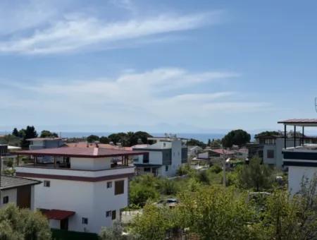 2 1 Villa Zum Verkauf In Doganbey Mit Sehr Großem Garten Ganz In Der Nähe Des Meeres