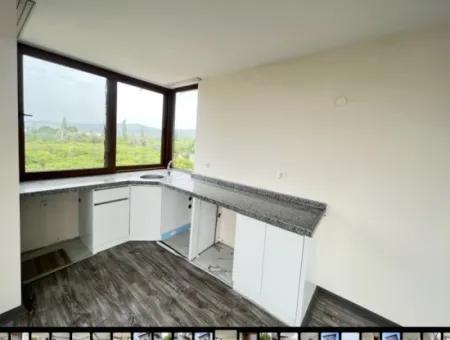 3 1 Villa Zu Verkaufen Mit Garten In Meeresnähe In Ürkmez
