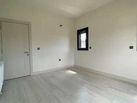 3 1 Ferienhaus Zu Verkaufen In Einem Komplex In Sefirihisar Doğanbeyde