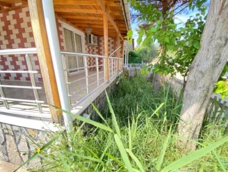 3 1 Sommerhaus Zum Verkauf Mit Großem Garten In Ecklage In Doğanbey