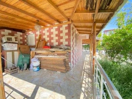3 1 Sommerhaus Zum Verkauf Mit Großem Garten In Ecklage In Doğanbey