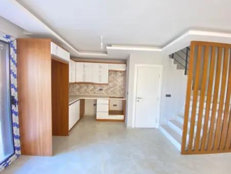 3 1 Villa Zum Verkauf Mit 300M2 Freistehendem Garten Zum Meer In Doganbey