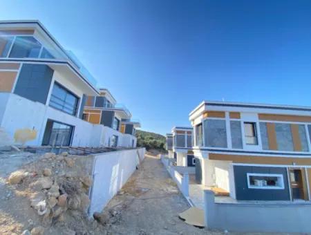 Schicke Und Eckvilla Mit Pool In Doganbey 3 In 1 Sonderdesign Zum Verkauf