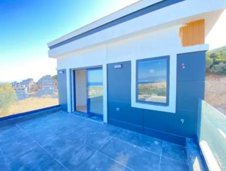Schicke Und Eckvilla Mit Pool In Doganbey 3 In 1 Sonderdesign Zum Verkauf