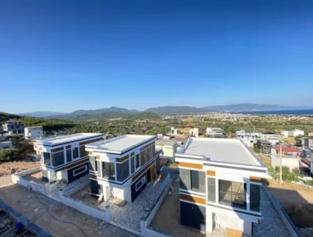 Schicke Und Eckvilla Mit Pool In Doganbey 3 In 1 Sonderdesign Zum Verkauf