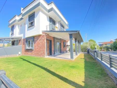 Doganbet Atatürk Mh.de 3 1 Villa Zum Verkauf Mit Vollem Meeresgarten