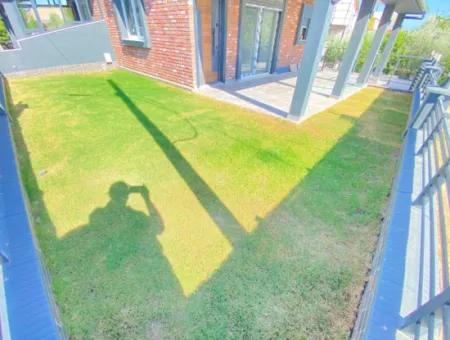 Doganbet Atatürk Mh.de 3 1 Villa Zum Verkauf Mit Vollem Meeresgarten