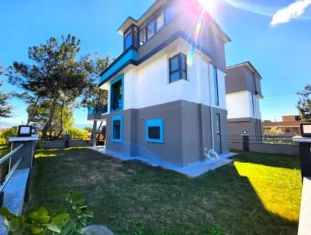 Freistehendes Vollmeer 3 1 Villa In Seferihisar Doğanbey