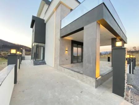 Ultra Luxus Smart Und Eckvilla 4 In 1 Special Design Single Detached Villa