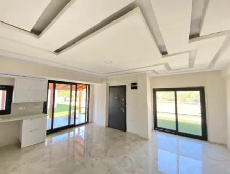 3 1 Villa Zum Verkauf Mit Großem Garten Mit Freistehendem Einzelpool In Doğanbey