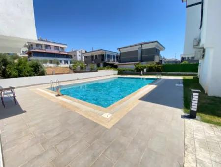 3 1 Villa Zum Verkauf Mit Großem Garten Mit Freistehendem Einzelpool In Doğanbey
