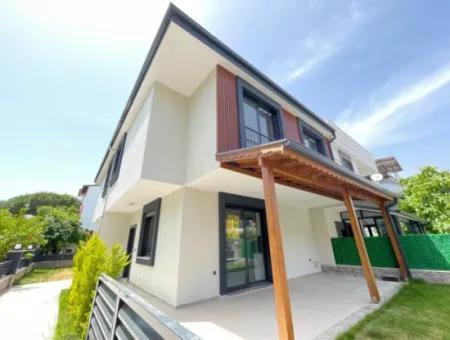 4 1 Villa Zum Verkauf Mit Freistehendem Garten Ganz In Der Nähe Des Meeres In Doganbey