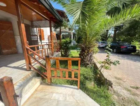 3 1 Villa Zum Verkauf Auf Der Meerseite In Seferihisar Ürkmez