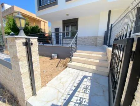 3 1 Villa Zum Verkauf 500Mt Zum Eckmeer In Seferihisar Doğanbey