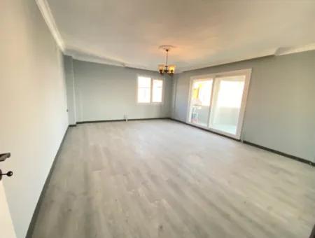 3 1 Wohnung Zum Verkauf Mit Vollem Meeresaufzug In Seferihisar Ürkmez