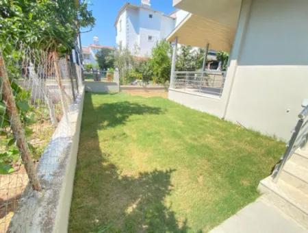 2 1 Villa Zum Verkauf 300Mt Zum Meer Mit Geneş Bahceli In Seferihisar Doğanbey