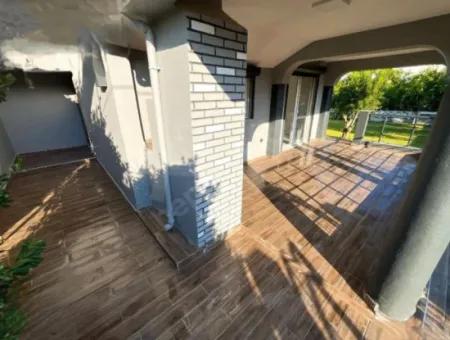 Tekfreistehende Villa In 307M2 50M Vom Meer Entfernt In Doğanbey