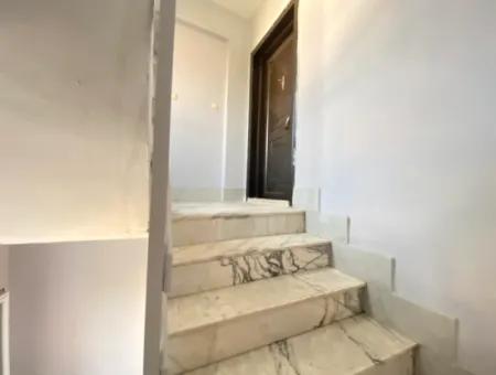 3 1 Wohnung Zum Verkauf 350Mt Zum Meer Im Zentrum Des Basars In Seferihisar Ürkmez