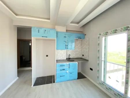 1 1 Wohnung Zum Verkauf Mit Vollem Seeaufzug Im Zentrum Von Gümüldür