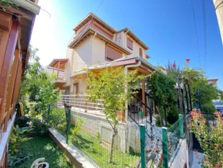 Freistehend Mit Großem Garten In Einem Komplex In Seferihisar Doganbey.4 1 Villa Zu Verkaufen