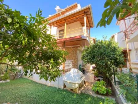 Freistehend Mit Großem Garten In Einem Komplex In Seferihisar Doganbey.4 1 Villa Zu Verkaufen