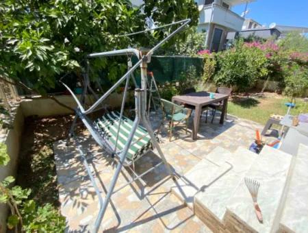 3 In 1 Maisonette-Wohnung Zum Verkauf Mit Garten In Ürkmez