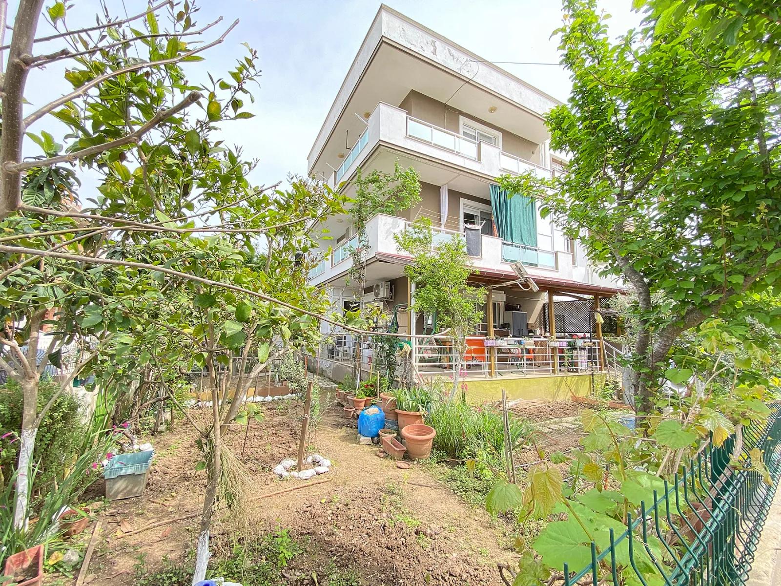 Seferihisar Mersin Area 400 M To The Sea, Cost-Free For Sale 2+1 Flat –