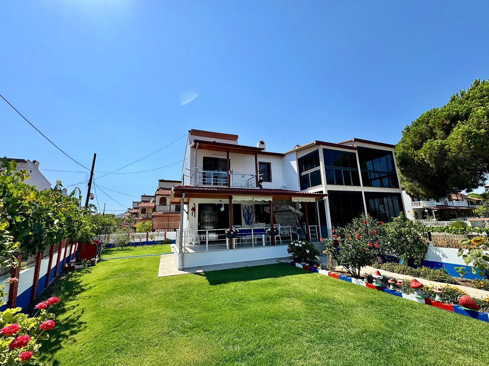 İzmir Seferihisar Doğanbey'de For Sale 3+1 Villa 60 Metres to the Sea