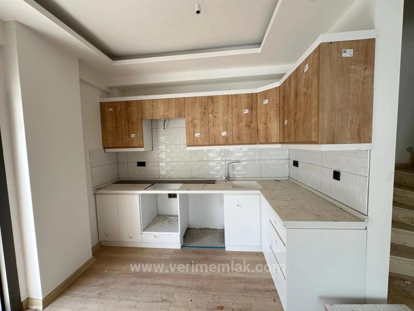 Corner Plot Modern Villa For Sale In Payamlı, Seferihisar | 2+1 Villa With Occupancy Permit.