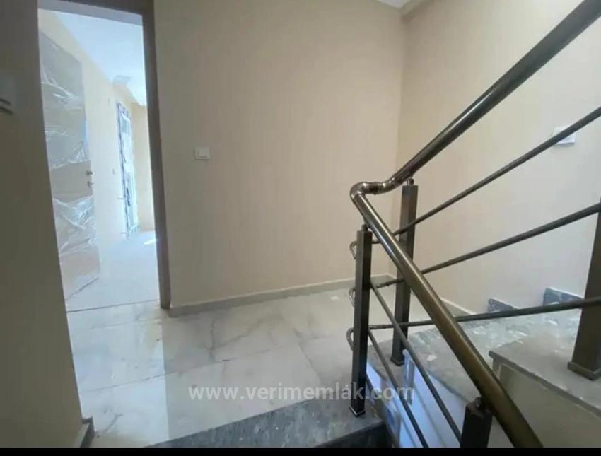 Brand New 3+1 Corner Villa For Sale In Seferihisar Payamlı, 350M From The Sea.