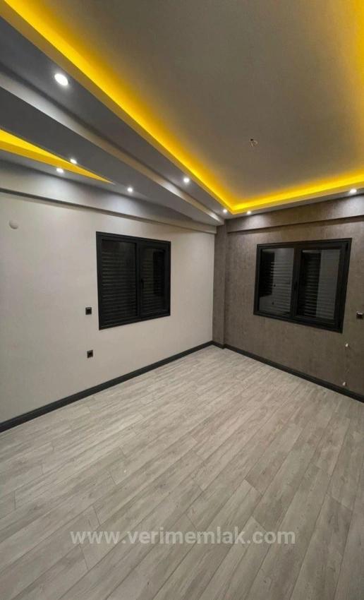 3+1 Detached Villa With Pool And Garden For Sale In Gumuldur