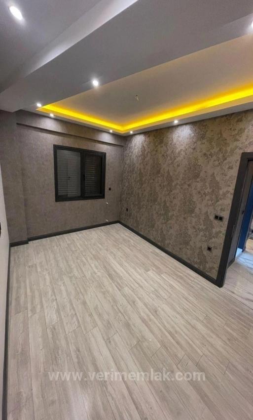 3+1 Detached Villa With Pool And Garden For Sale In Gumuldur