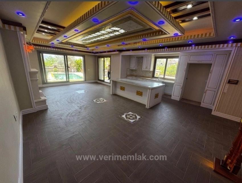 Ultra Luxury 5+1 Villa With Smart Home Technology, Fully Detached & Pool In Urla Kuşçular