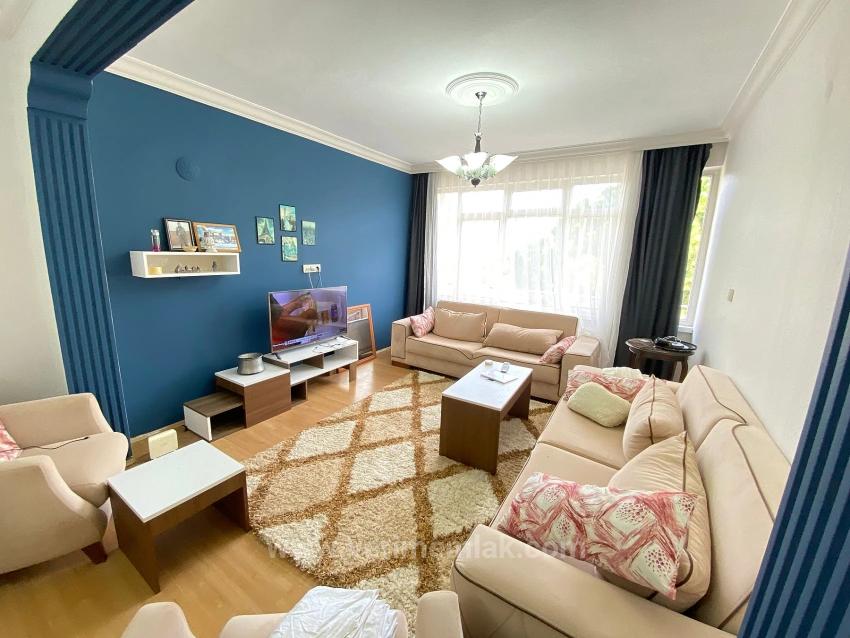 Located In The Heart Of Gumuldur, On The 2Nd Floor, Net 150Mt, 3+1 Apartment For Sale