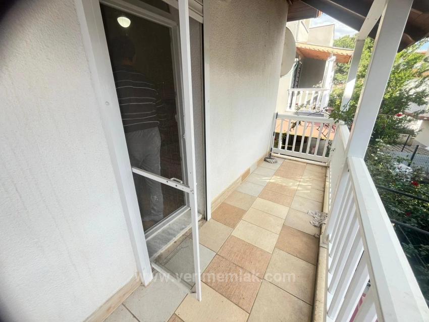 Luxury 3+1 Semi-Detached Villa With Spacious Garden, 350 Meters From The Sea In Özdere Orta Mahalle!