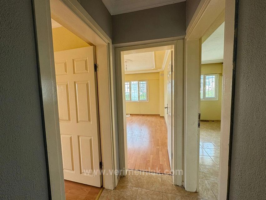 Spacious And Airy 2+1 Apartment For Sale Near The Sea In Gümüldür Fevzi Çakmak.