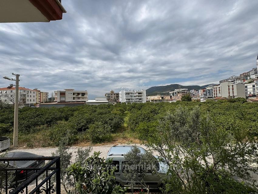 Spacious And Airy 2+1 Apartment For Sale Near The Sea In Gümüldür Fevzi Çakmak.