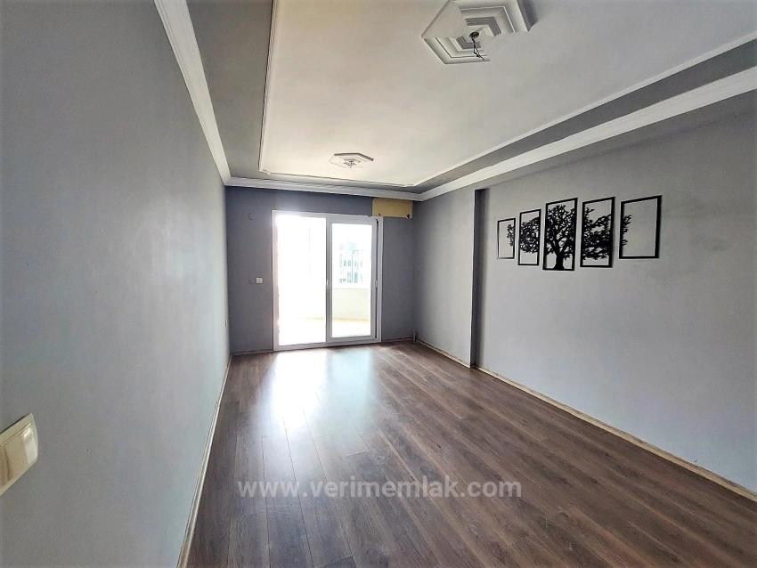 3+1 Apartment For Sale In Seferihisar Ürkmez Center