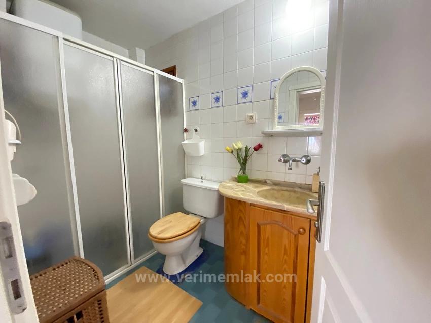 Detached 3+1 Villa For Sale In Seferihisar Atatürk Neighborhood, With Sea View And Fruit Orchard